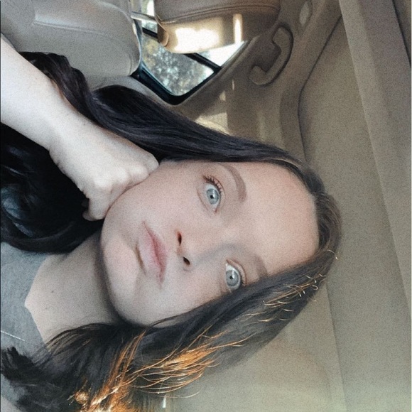 Meet your Posher, Madeline - Picture 1 of 3